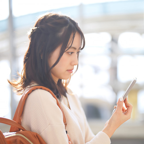 仕事を探している女性