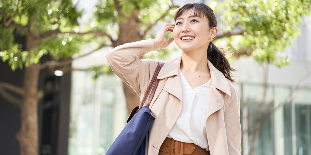 働く女性